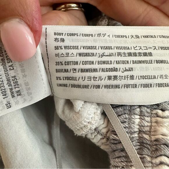 Abercrombie & Fitch plaid square neck puffy sleeve shirred back blouse size XS - Picture 9 of 9